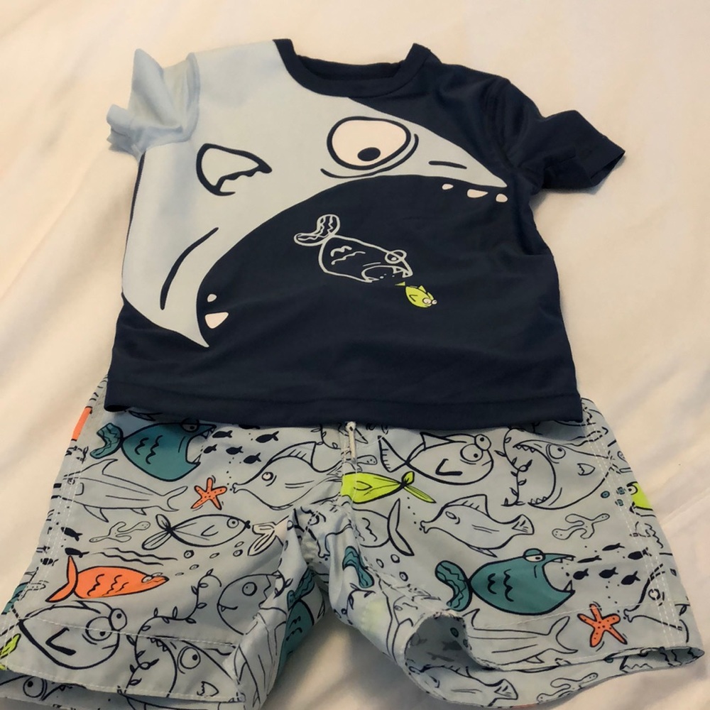 Baby Gap 18/24mo swim set